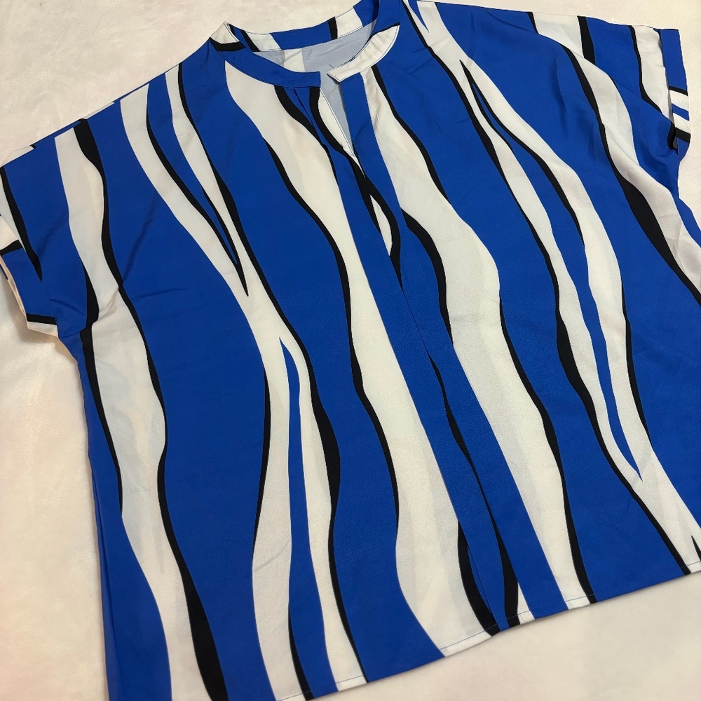 Women's Summer Casual/dress blouse